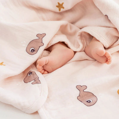Done By Deer - Cozy - Baby Blanket - 1.0 Tog Organic Cotton - Wally - Powder/ Pink