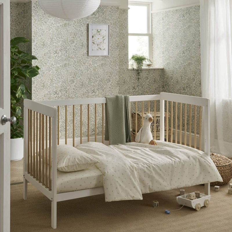 CuddleCo - Nola Cot bed - White / Natural