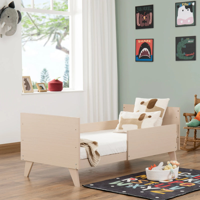 Babymore - Dante Cot Bed – Natural