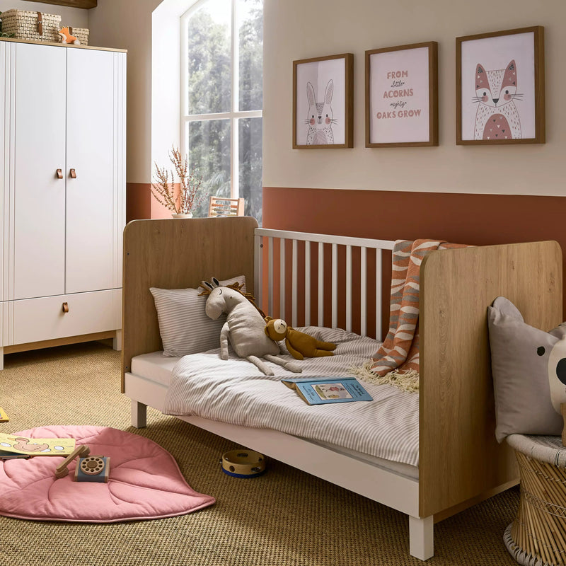 CuddleCo - Rafi 3 Piece Nursery Furniture Set - Oak & White