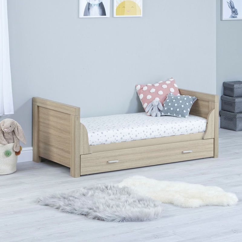 Babymore Luno Cot Bed With Drawer - Oak